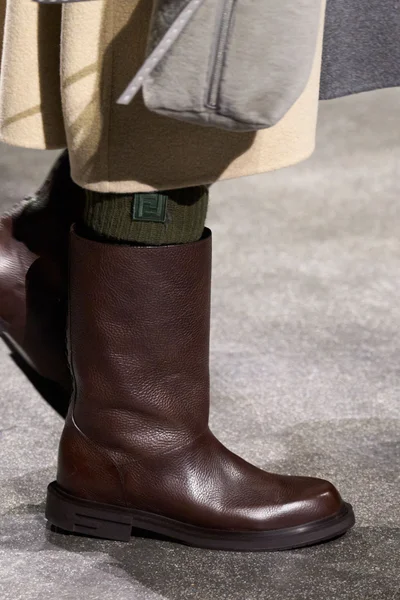 Look 84